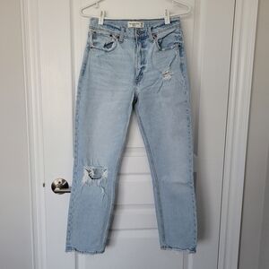 COPY - Abercrombie and Fitch Mom Jeans - size 26